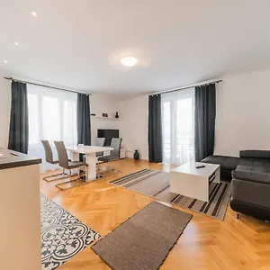  Appartement Edelweiss City State Opera