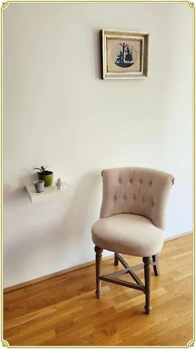 Sunshine Vienna Apartment 0*,