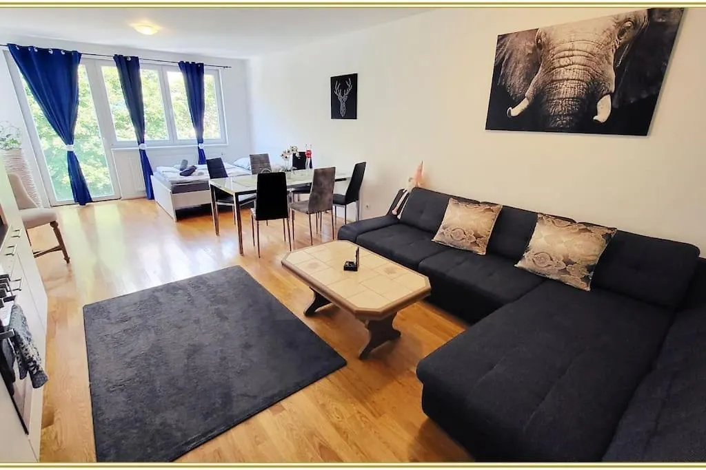 Sunshine Vienna Apartment 0*,  Austria
